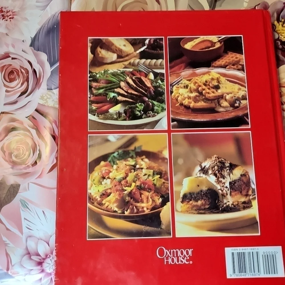 2 Southern living cookbooks 1999 Annual recipes and 1998 annual recipes